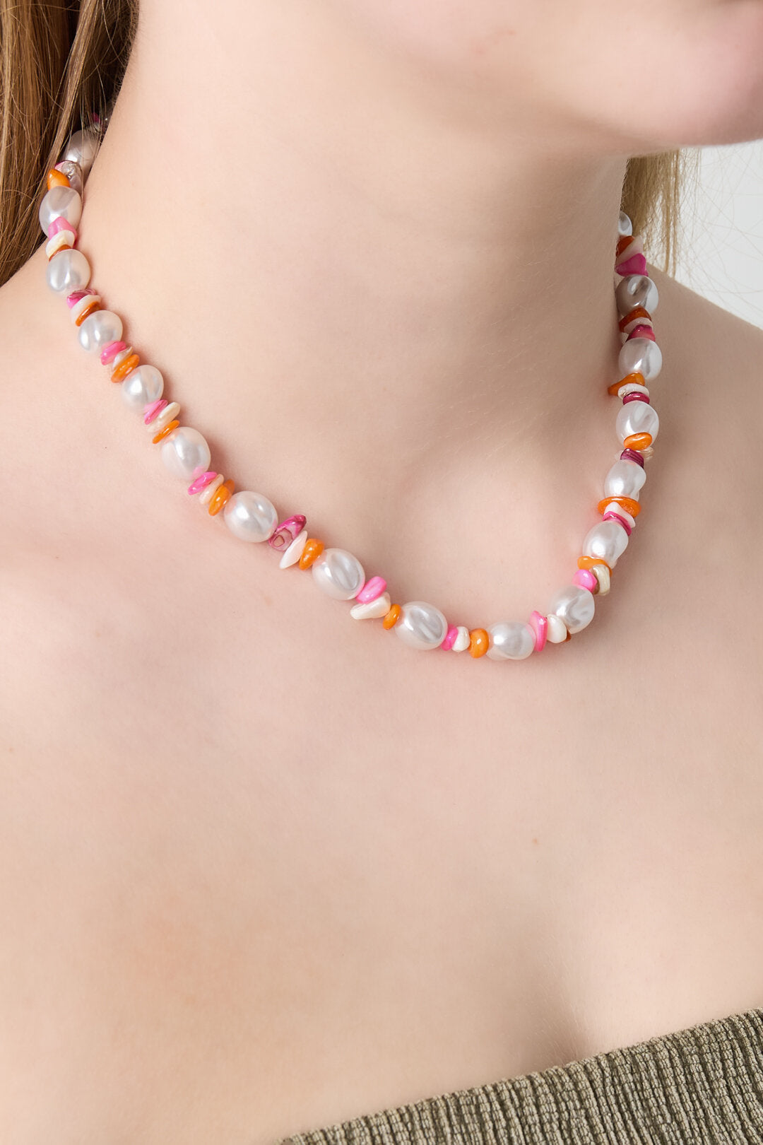 Chic Mixed Color Beaded Necklace for Everyday Style