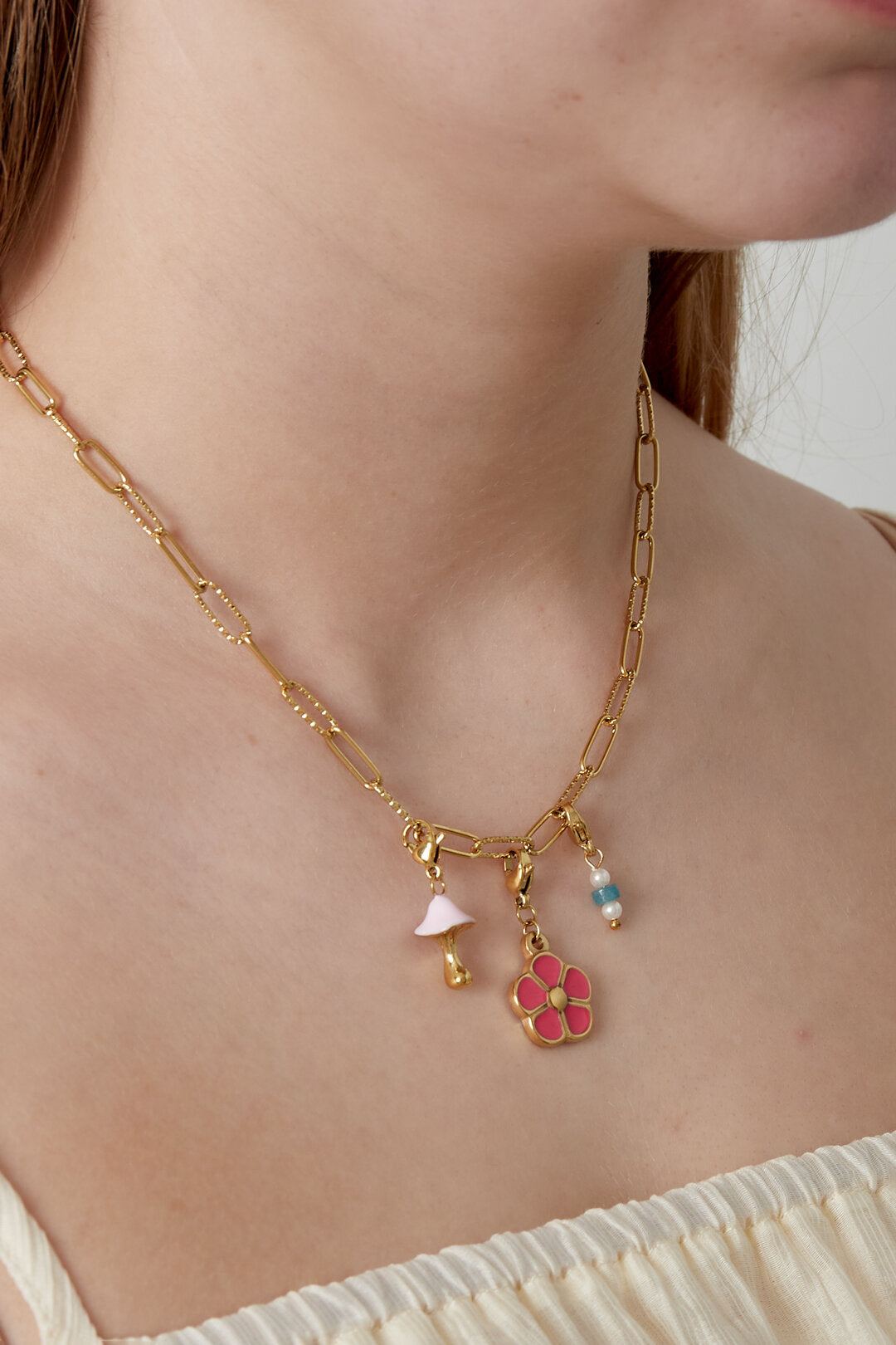 Elegant 14K Gold Plated Flower Pendant Necklace