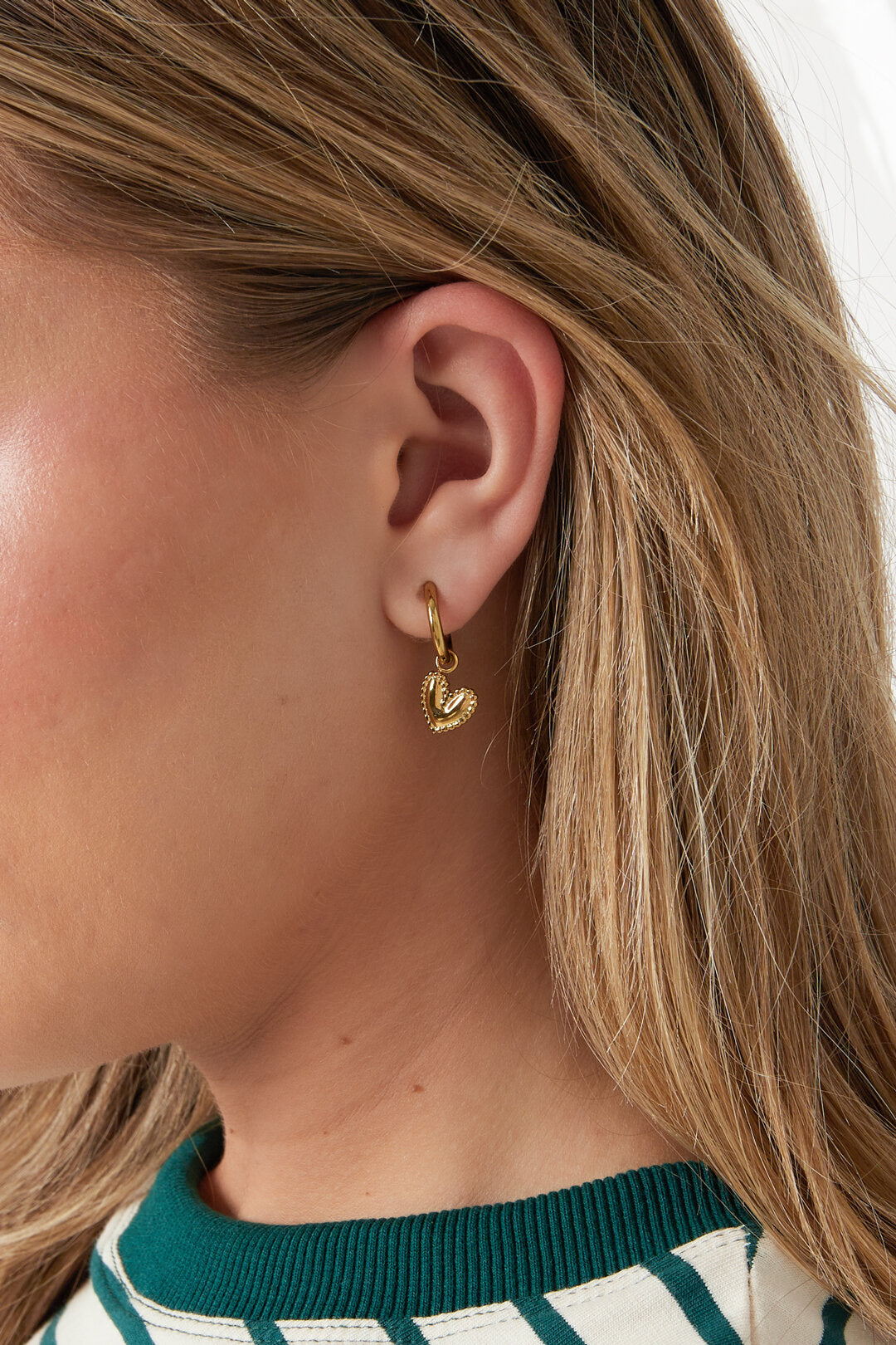 Elegant Heart-Shaped Drop Earrings for Everyday Glam