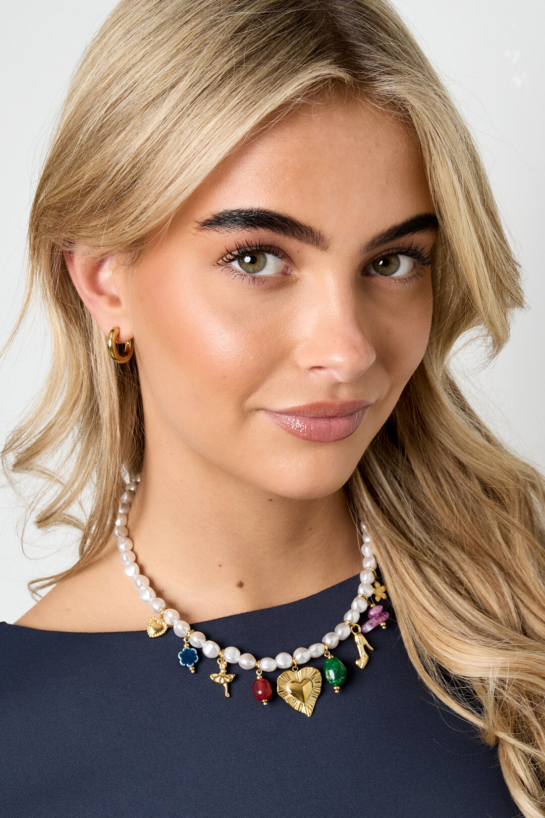 Charming Heart Beaded Necklace for Spring/Summer Elegance
