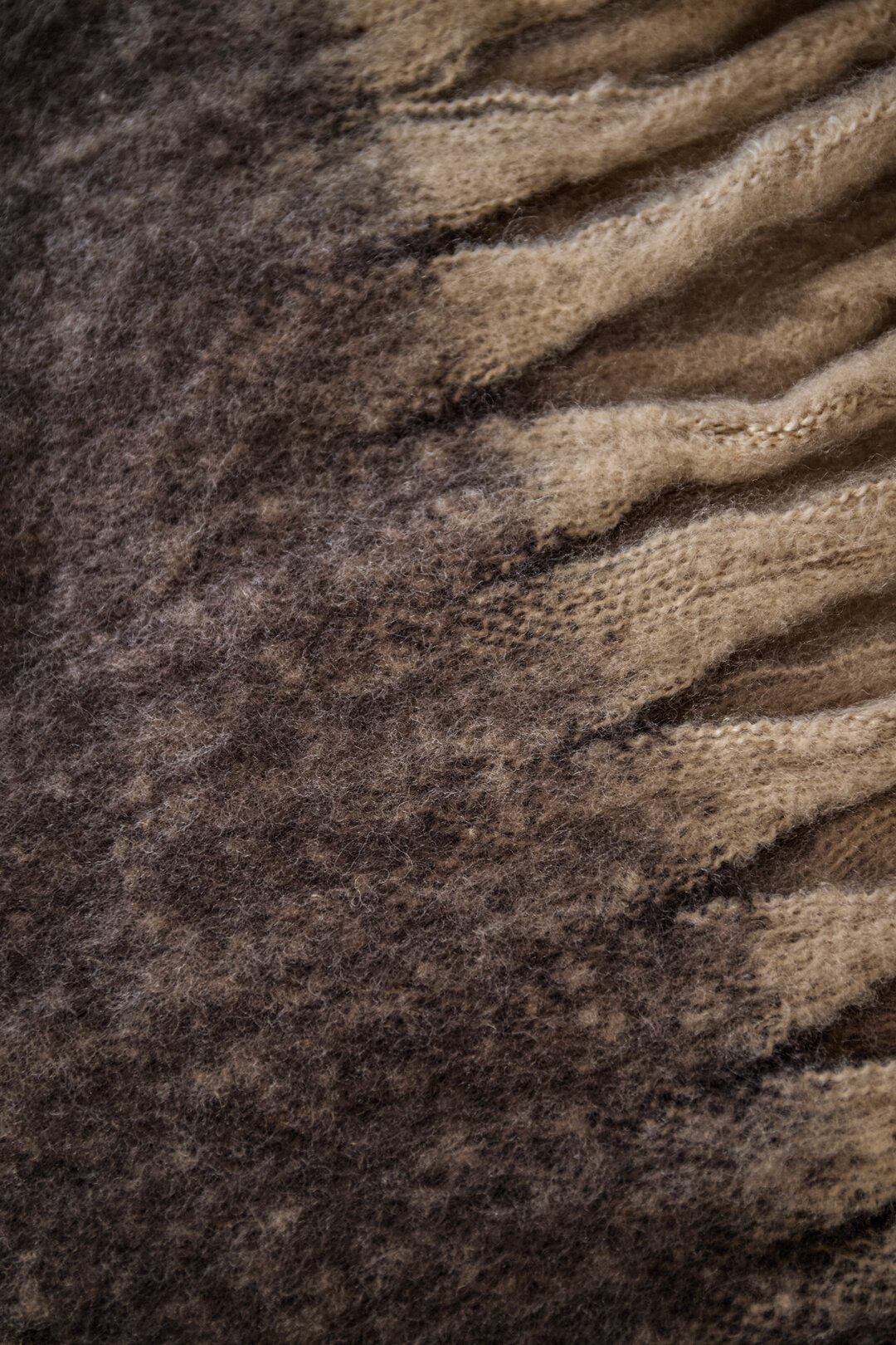 Chic Winter Scarf for Women - Soft, Stylish, and Warm