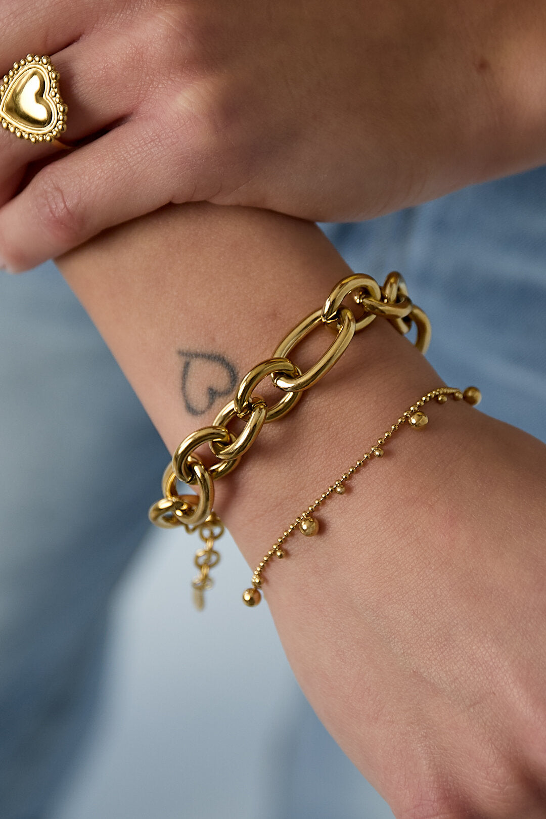 Elegant Polka Dot Chain Bracelet for Everyday Style