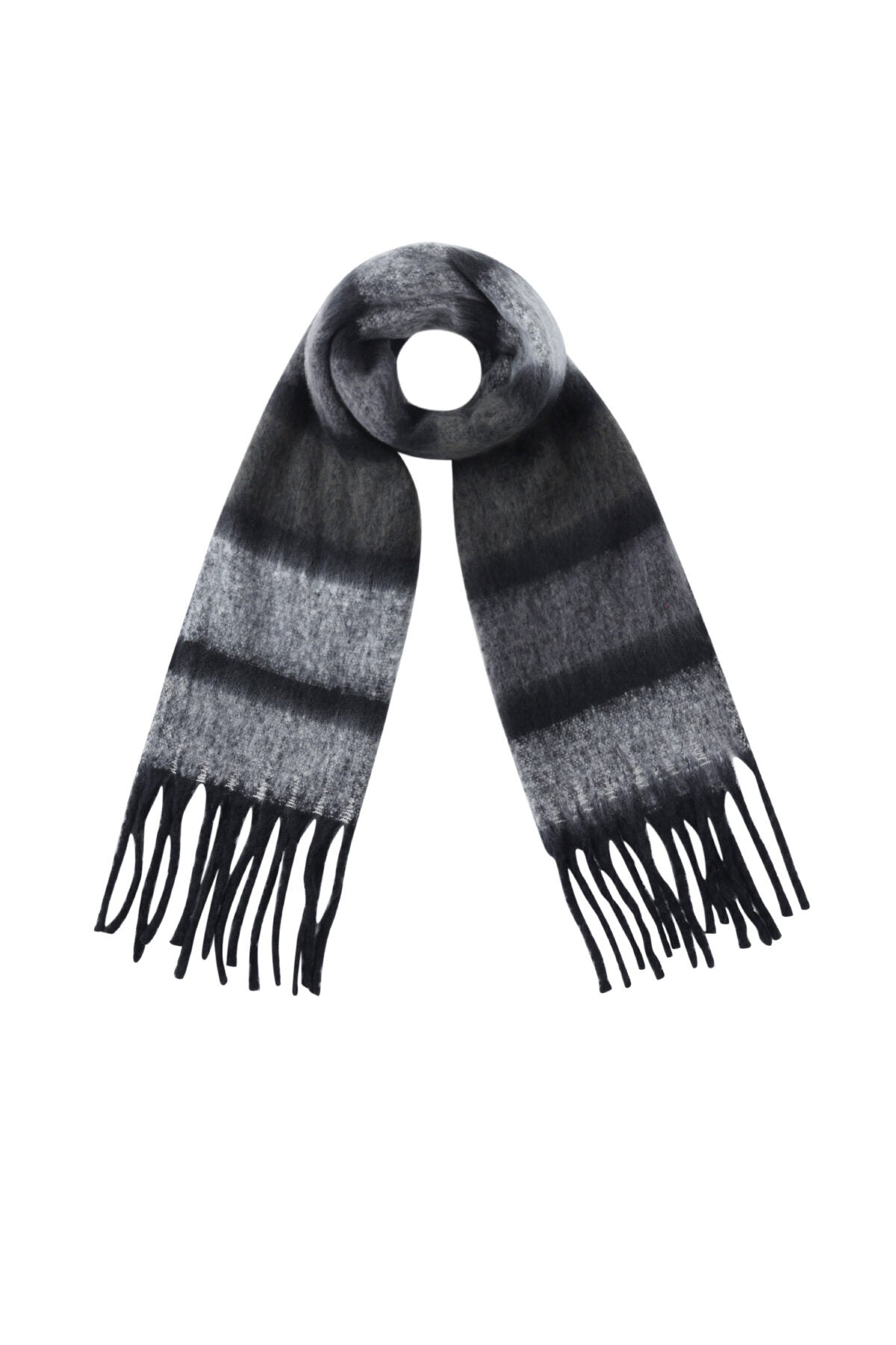 Soft & Stylish Winter Scarf for Women - Stay Warm in Style