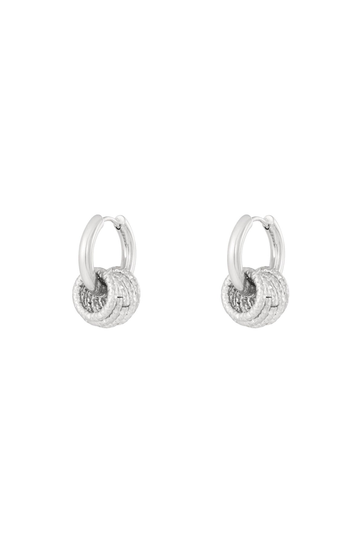Stylish Circle Drop Earrings for Everyday Wear