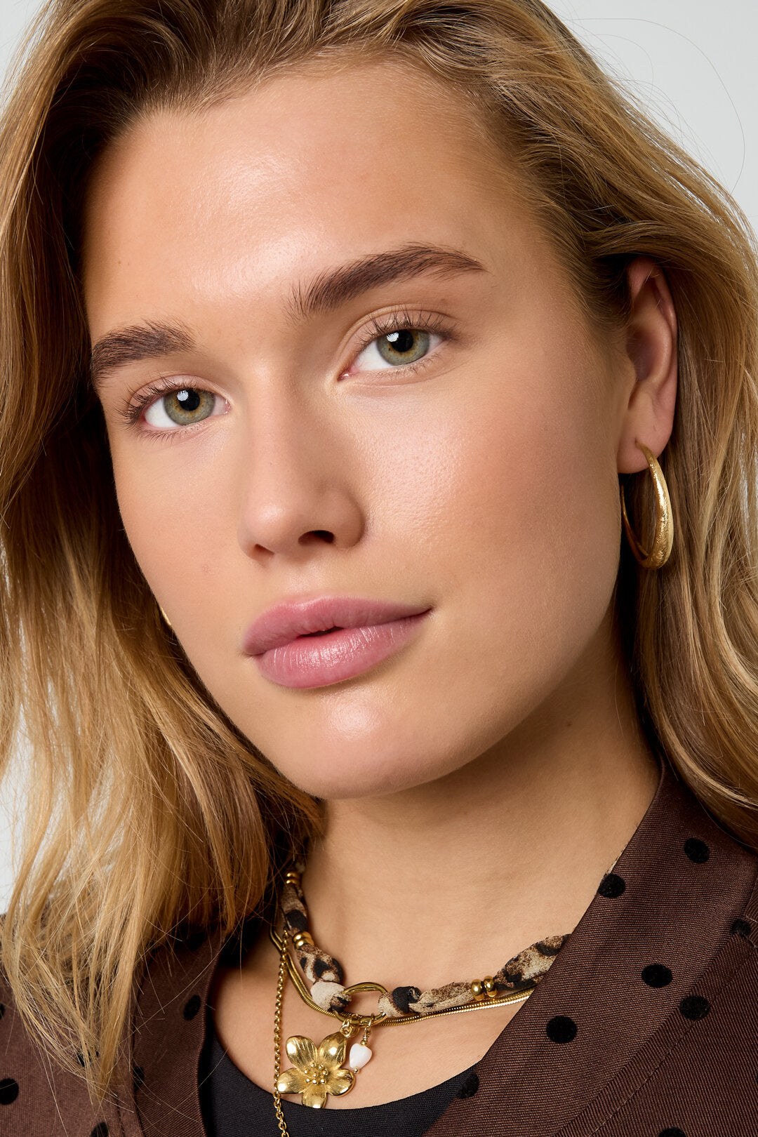 Elegant Circle Hoop Earrings for Women - Silver & Gold