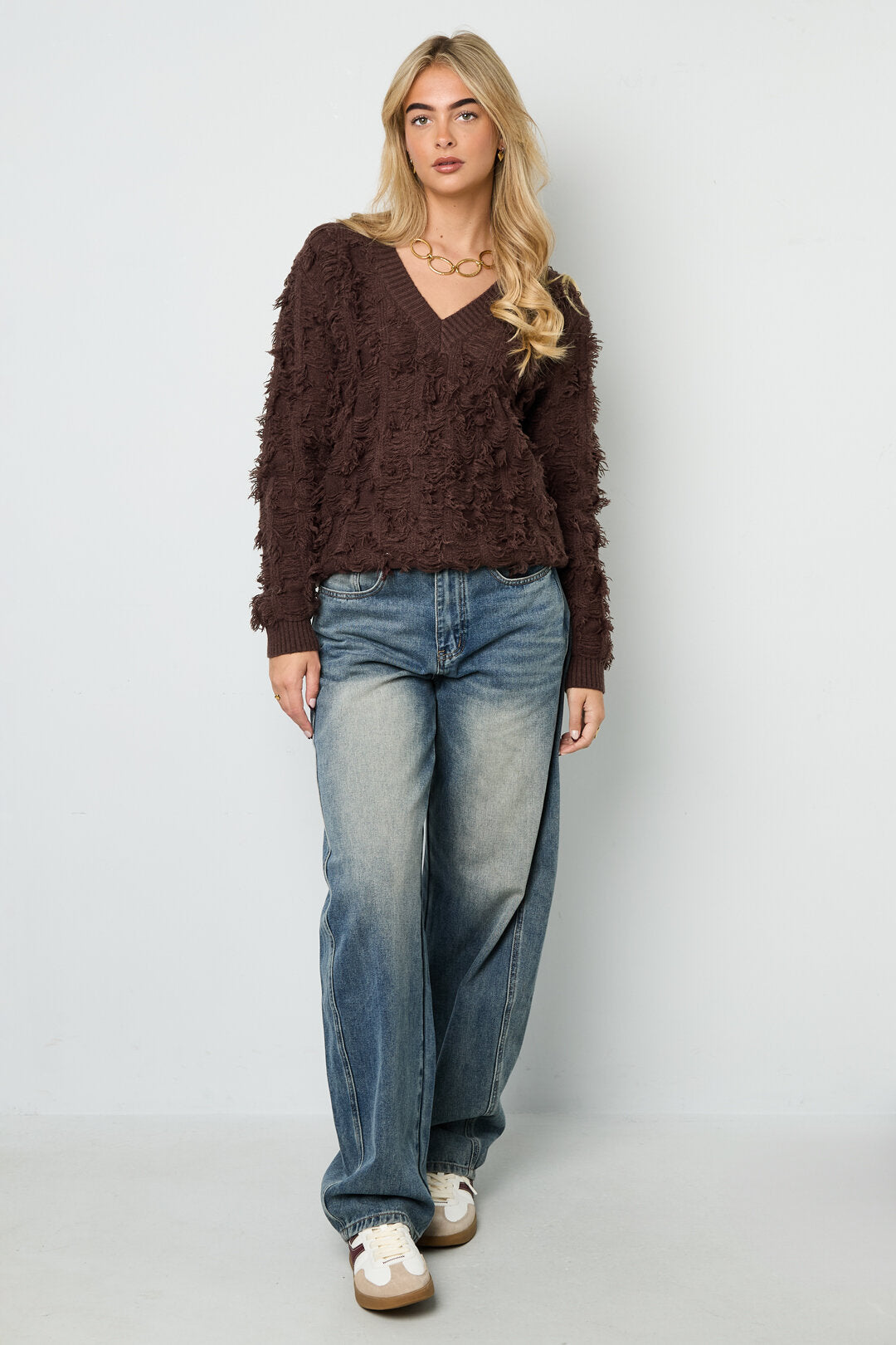 Stylish Fall Knit Sweater for Cozy Winter