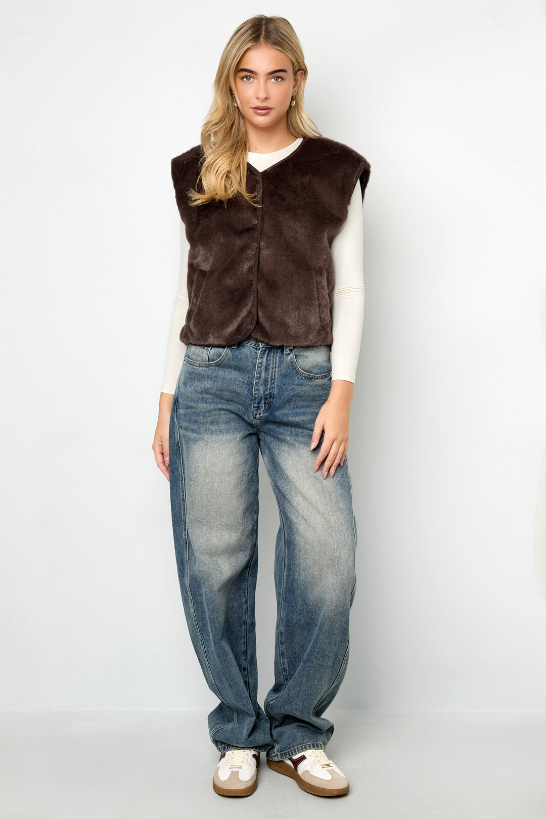 Gimme Women's Woven Vest for Fall/Winter