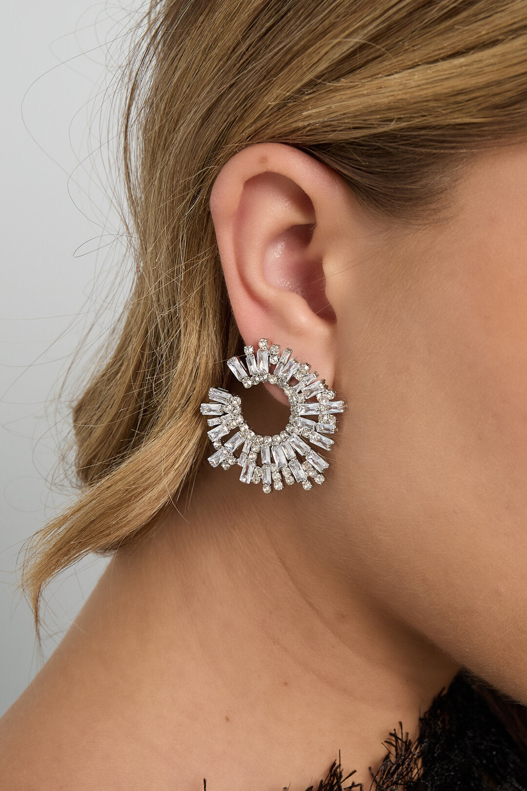 Elegant Circle Party Earrings for Christmas Glam