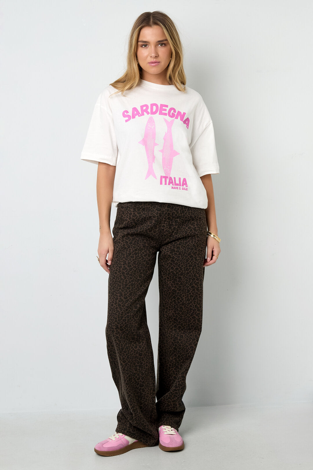 Soft Cotton Knit Animal Print T-Shirt - Casual All Fit