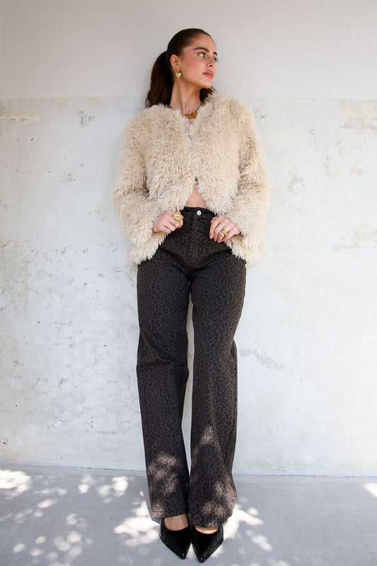 Stylish Dark Brown Leopard Print Denim for Fall