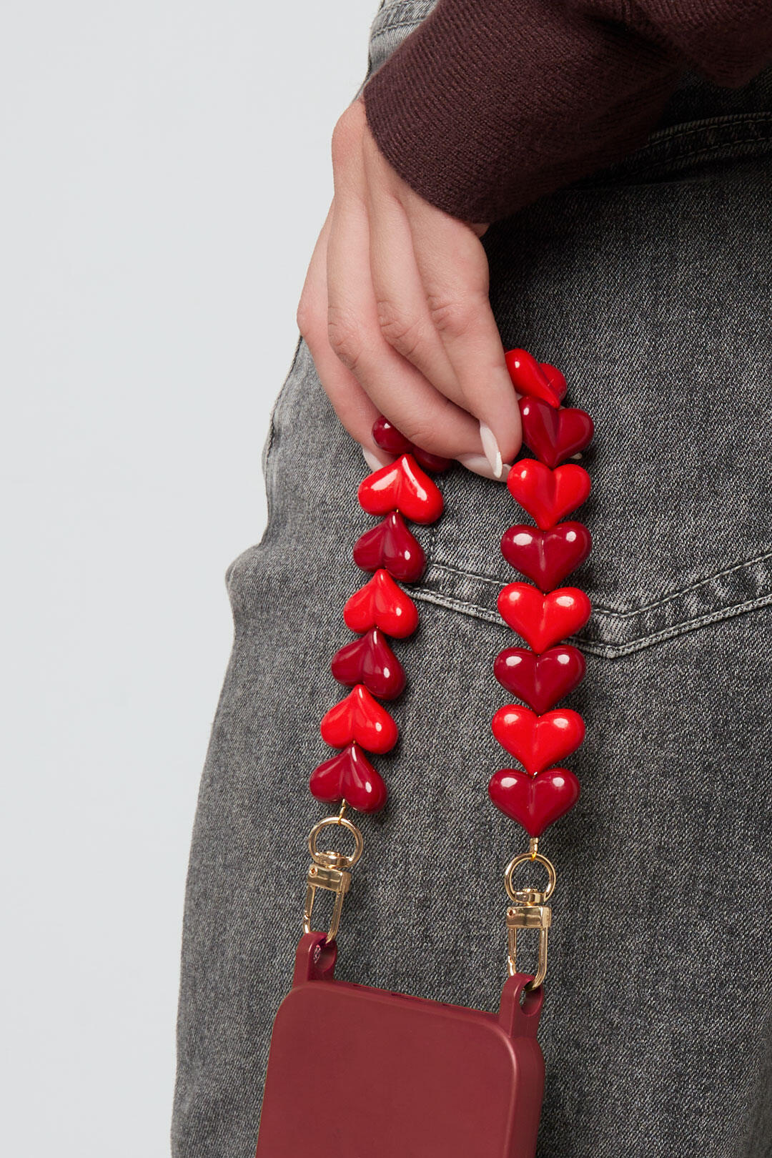 Chic Phone Chains for Every Occasion