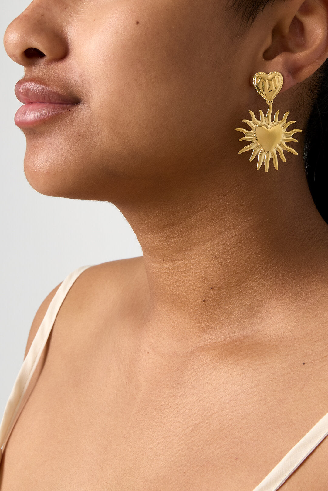 Stylish Gold Heart Drop Earrings for Women