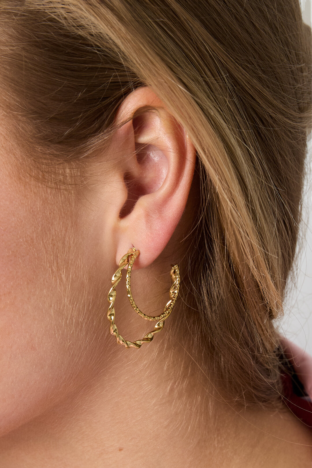 Elegant Stainless Steel Hoop Earrings for Everyday Style