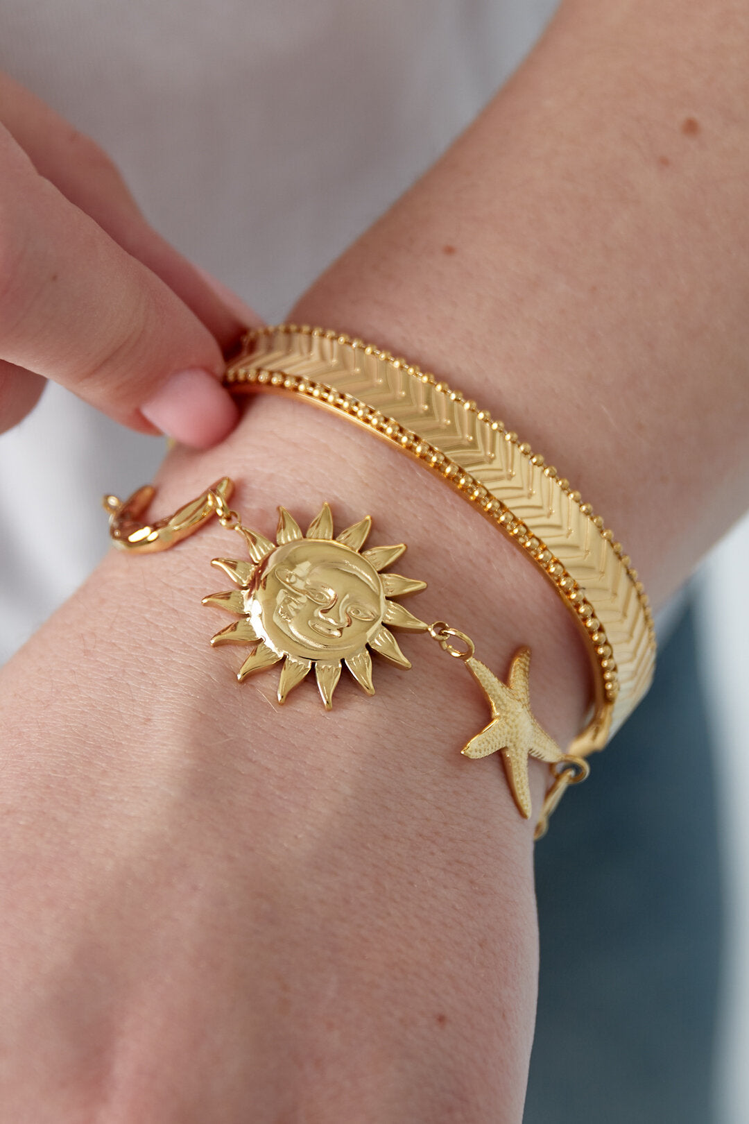 Elegant 14K Gold Plated Charm Bracelet for Women