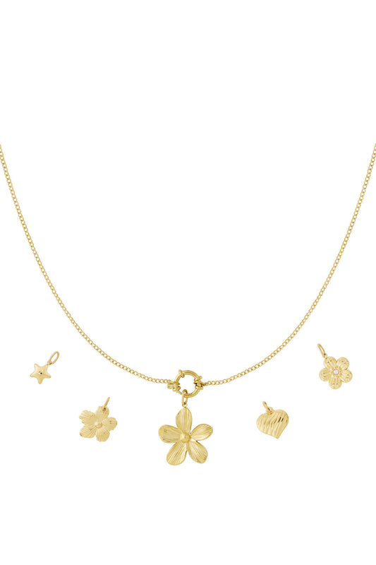 14K Gold Plated Flower Pendant Necklace for Spring/Summer