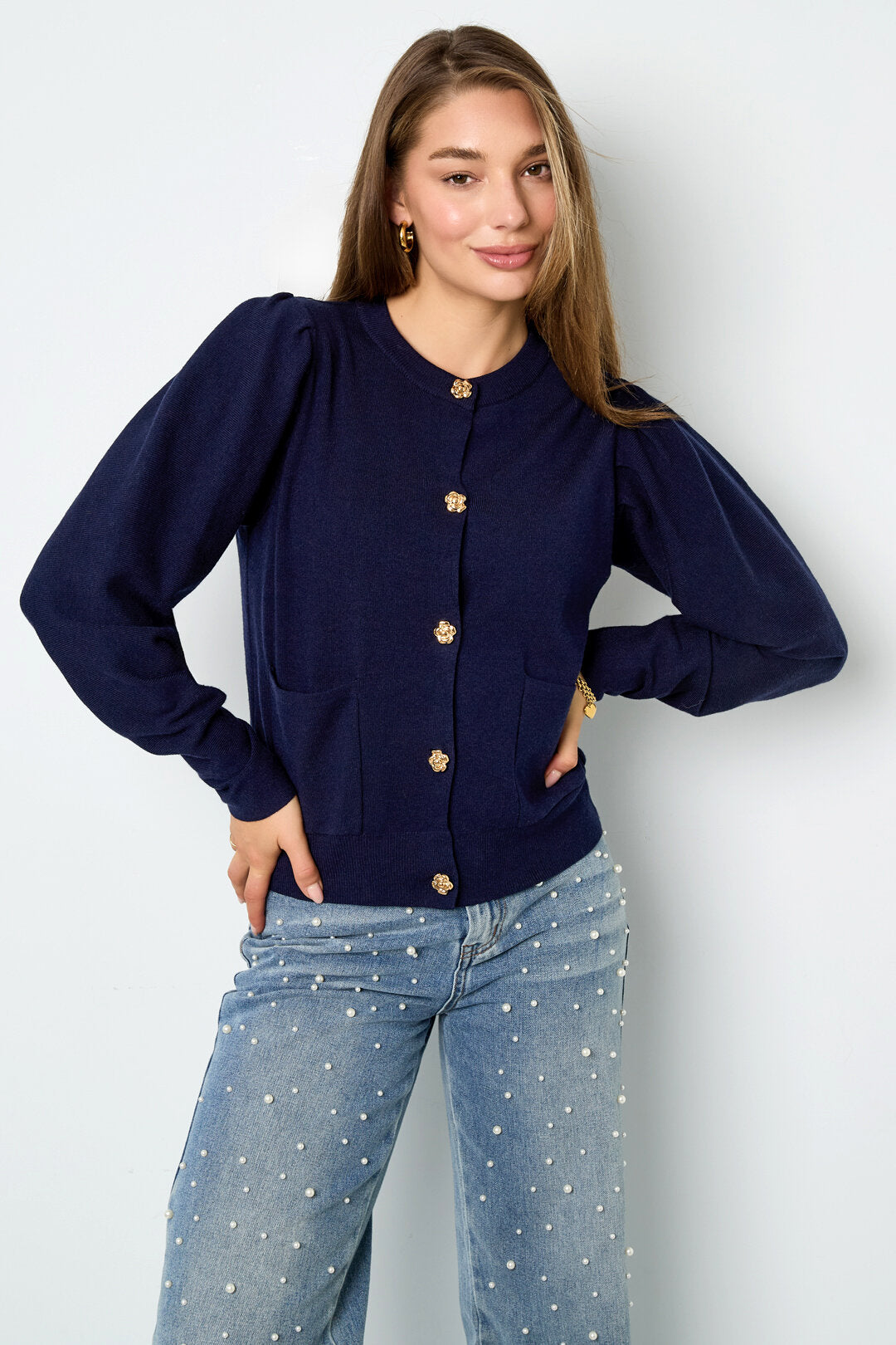 Soft Viscose Knit Cardigan for Cozy Fall Days