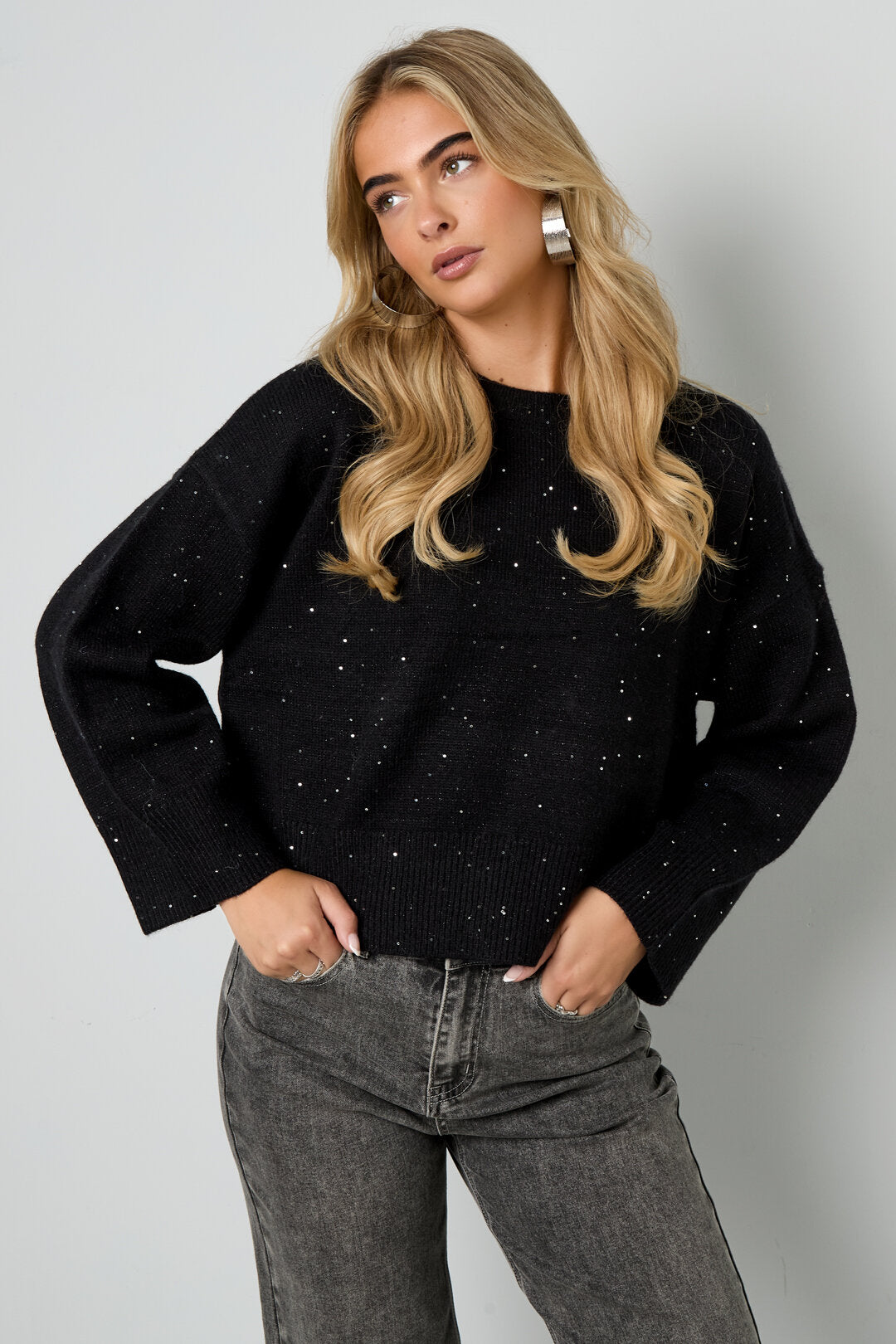 Stylish Knitted Sweater for Cozy Fall & Winter