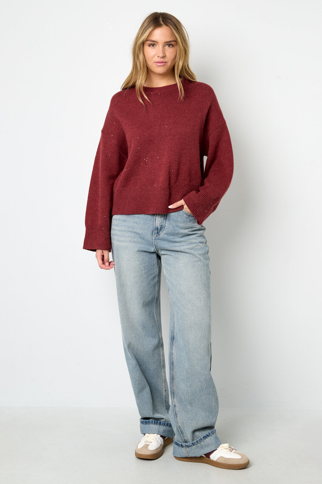 Stylish Knitted Sweater for Cozy Fall & Winter