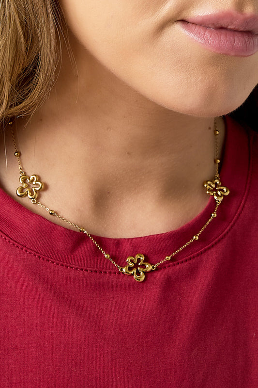 Elegant Flower Pendant Necklace, All-Fit Daily Wear