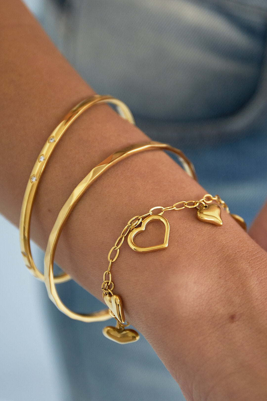 Stylish Stainless Steel Bangle for Everyday Wear