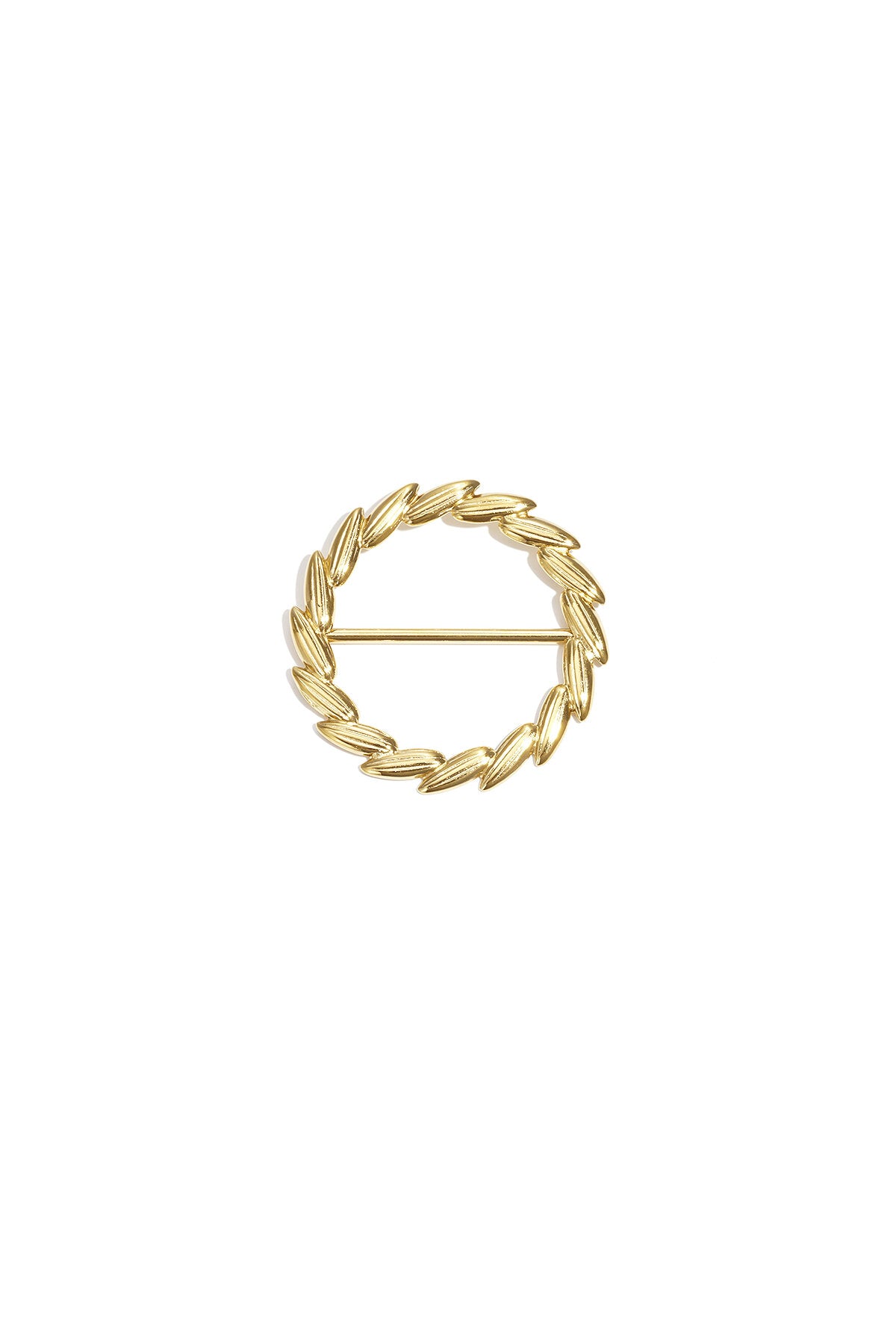 Elegant Gold Silk Scarf Clip for Everyday Chic