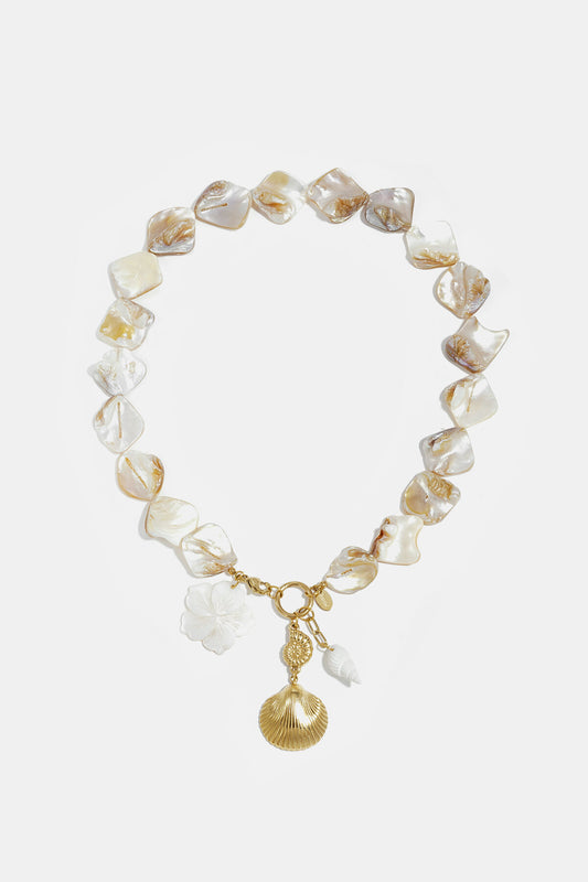 Lumé Gold Color Shell Beaded Necklace for Beach Vacations