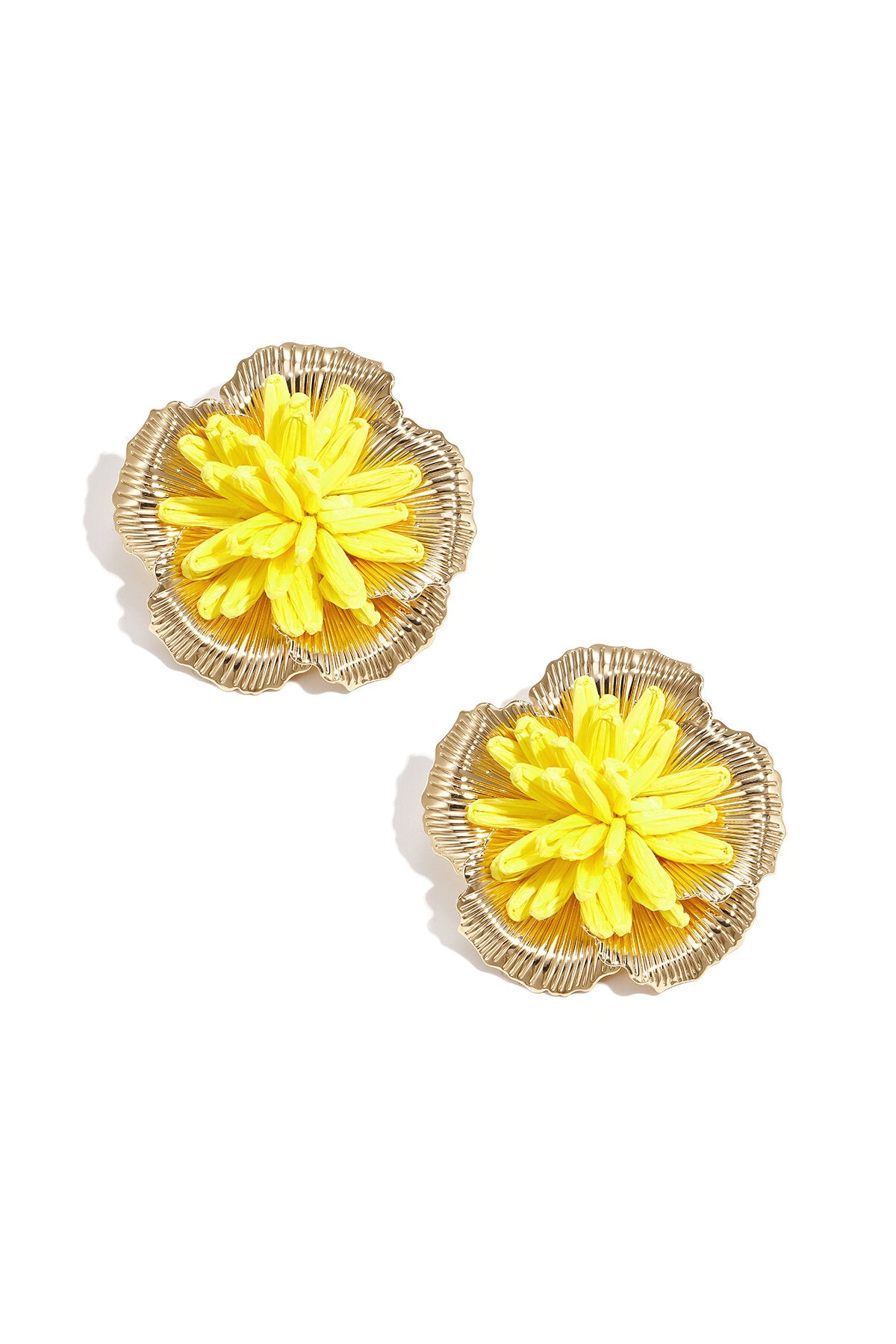 Chic Raffia & Metal Flower Stud Earrings for Summer