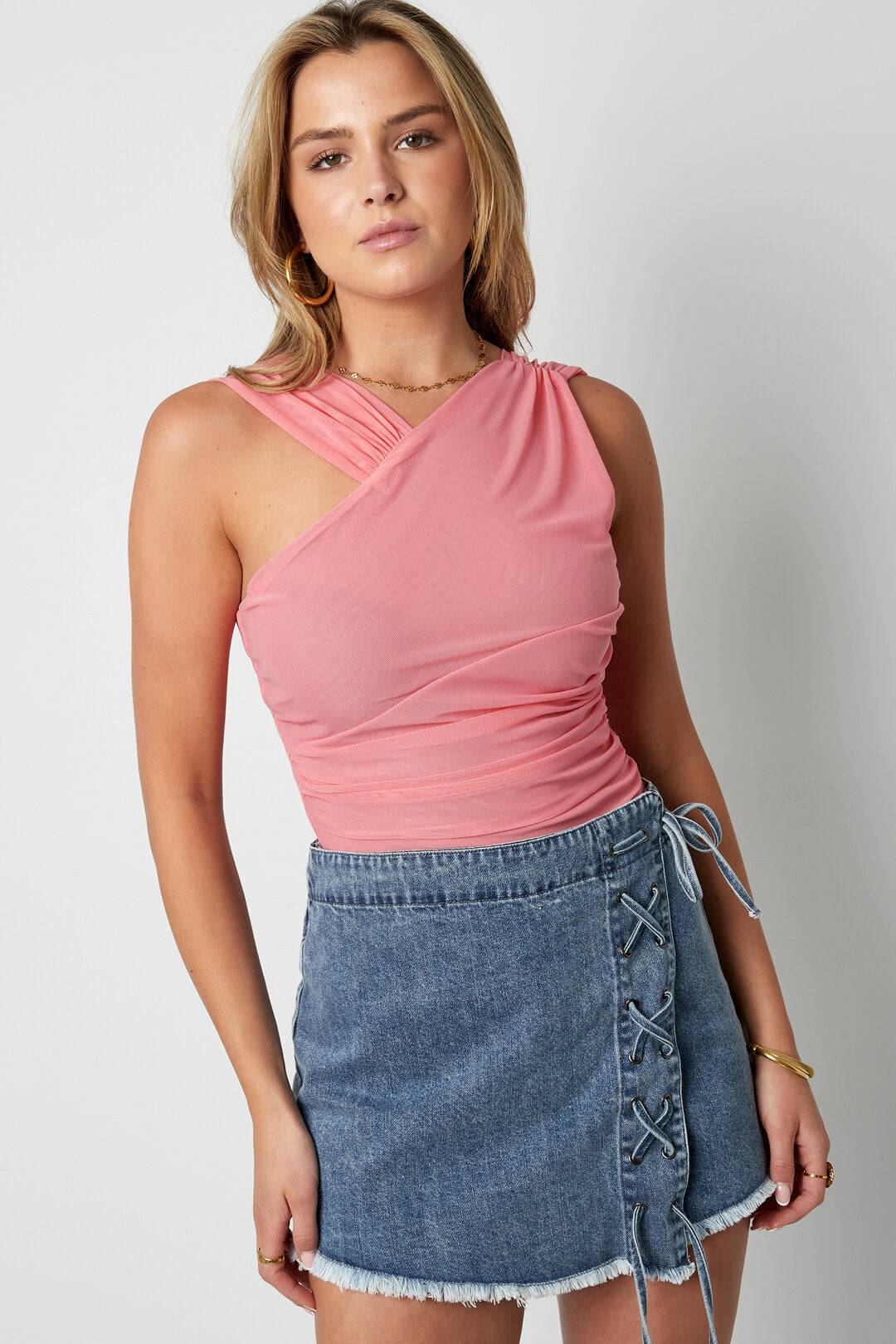 Slimming Bodysuit for Flawless Silhouette