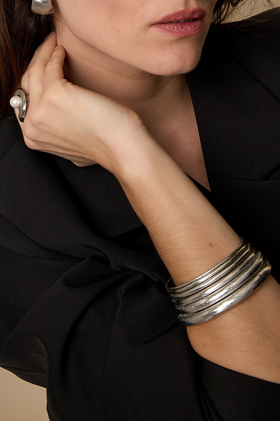 Lumé Simple Circle Bangle - All Fit, Daily Wear