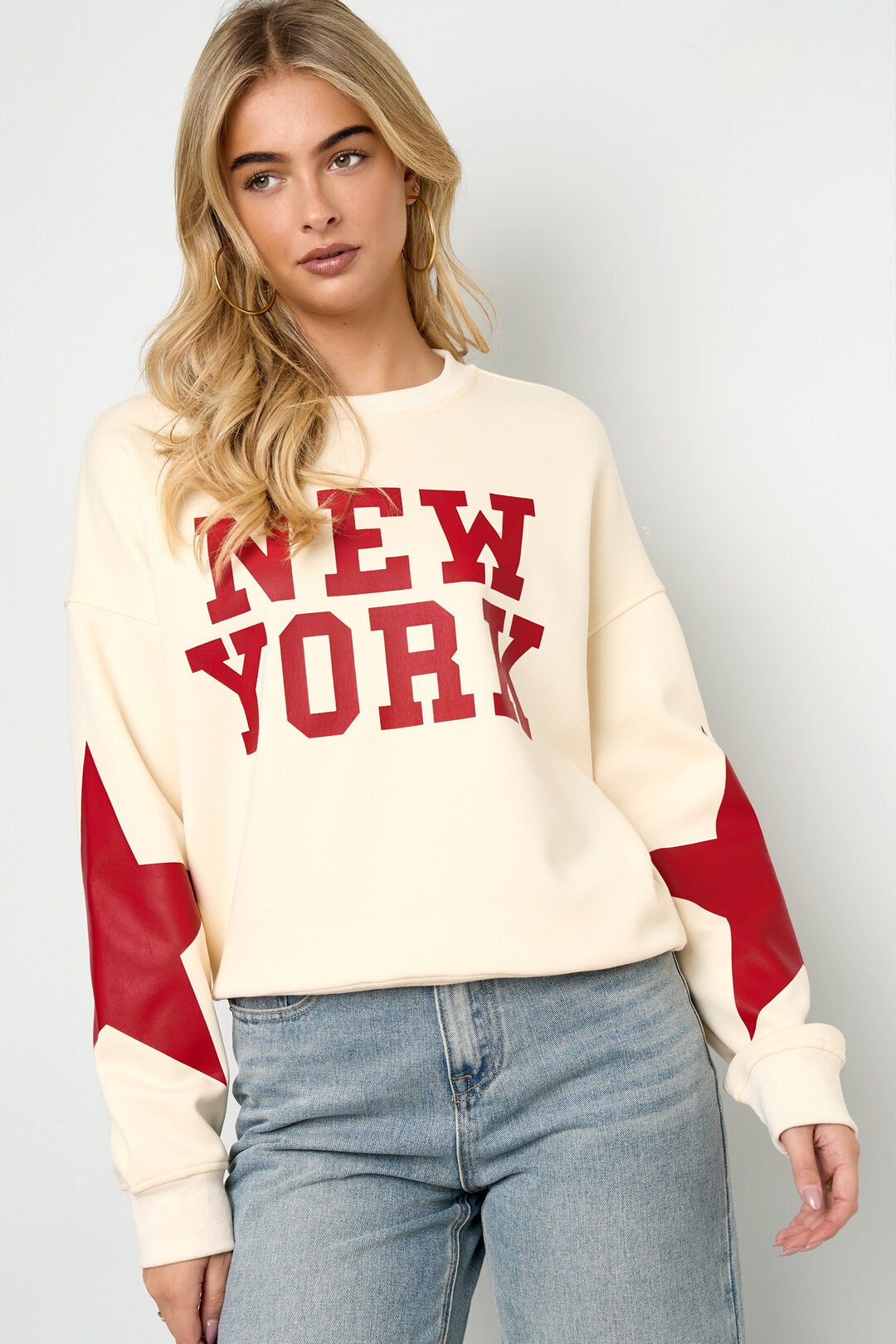All-Season Knitted Long Sleeve Top - Comfort Meets Style