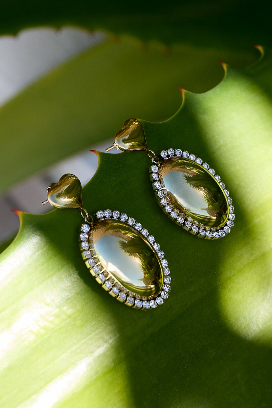 Elegant Gold Drop Earrings for Women | Lumé