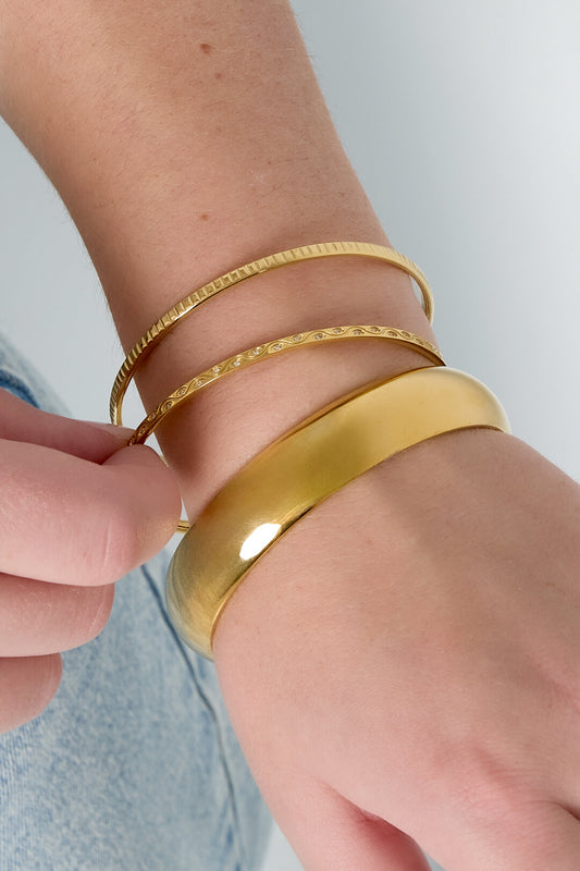 Elegant Stainless Steel Bangle for Women - All Fit