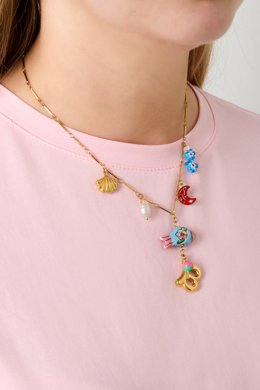 Elegant Letter Pendant Necklace for Spring/Summer