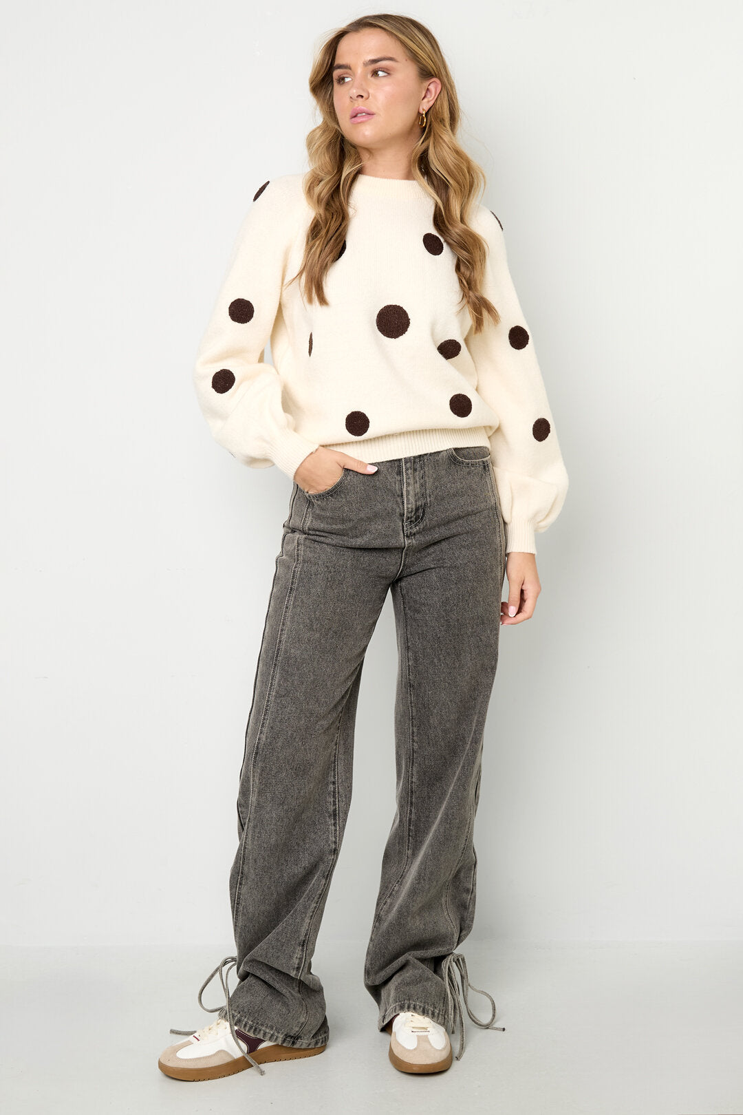 Cozy Knitted Sweater for Fall/Winter - Polka Dots