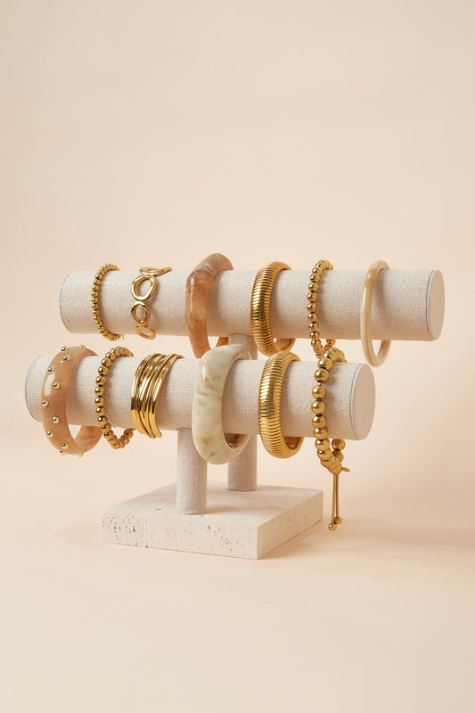 Elegant Off-White Bracelet Display for Daily Wear
