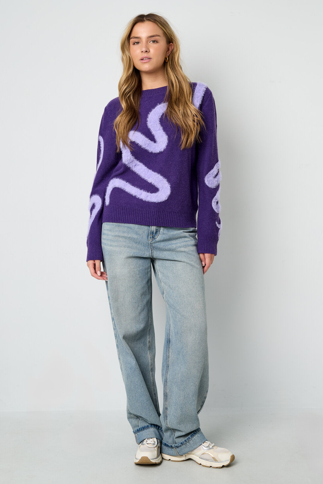 Stylish Fall/Winter Knit Sweaters for Women